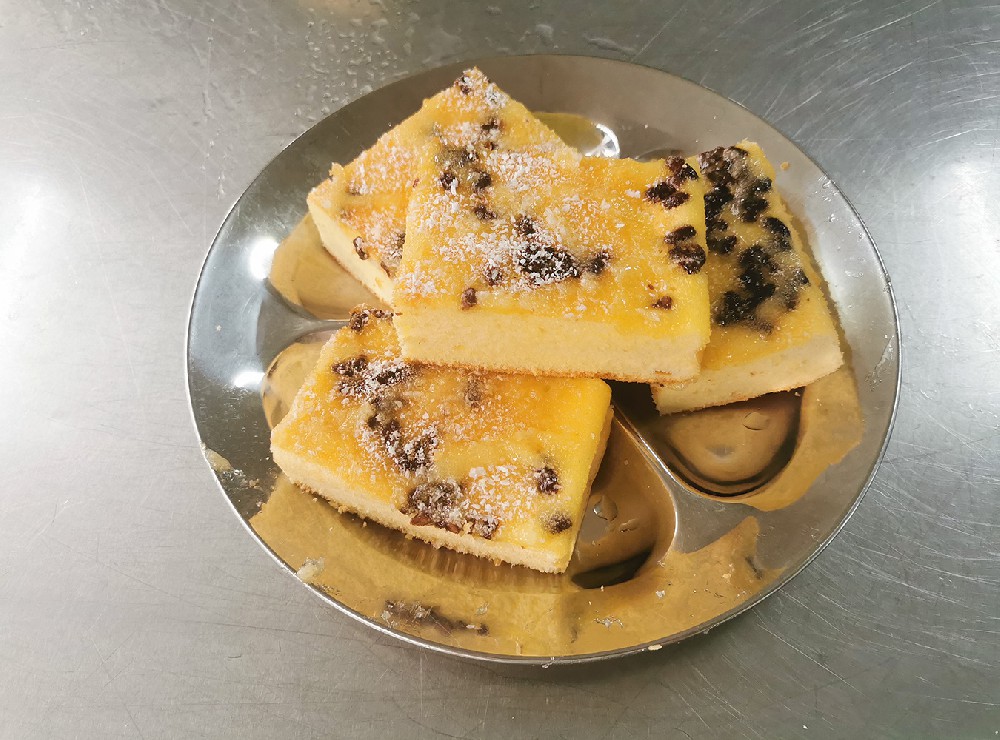 红豆椰丝蛋糕